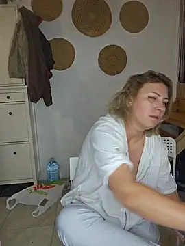 XXX chat uživo modela zarina3003