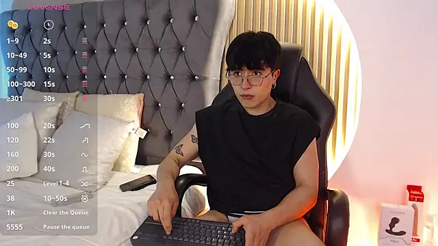 Tommy_Claks – webcam-show