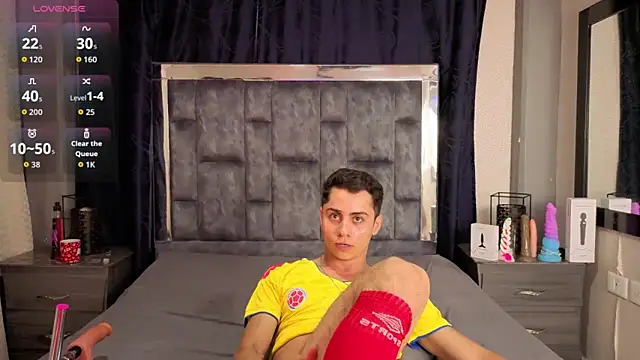 LeoMonnroe Adlı Modelin Canlı XXX Sohbeti