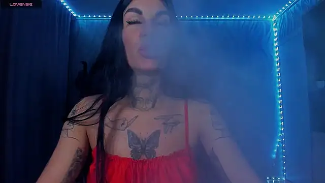 دردشة angel_devil_forever الجنسية المباشرة