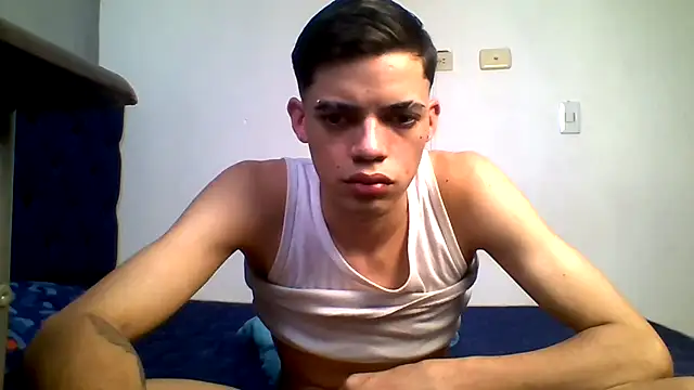 Latinos_2001 Obrolan Langsung XXX