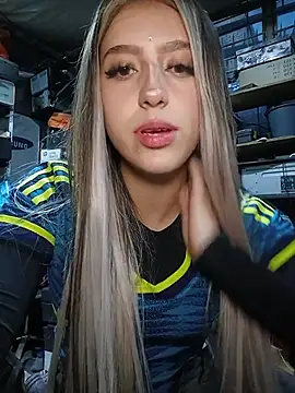 eva-2023's Live XXX Chat
