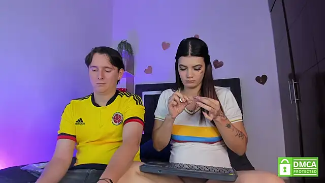 Mariana_and_Ronny 라이브 XXX 채팅