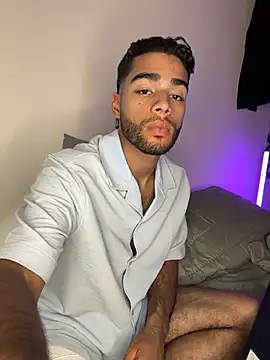 AlejandroGreco live XXX chat