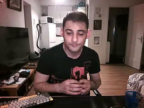 mihaimichael – Naživo XXX chat