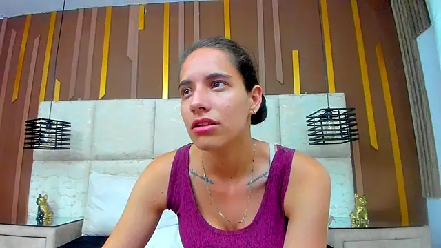 Chat XXX ao vivo de MiaCours