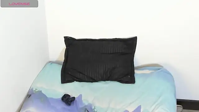 Chat +18 de bellaroch ao vivo