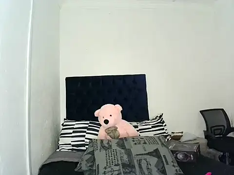 LustyBerry Live XXX-Chat