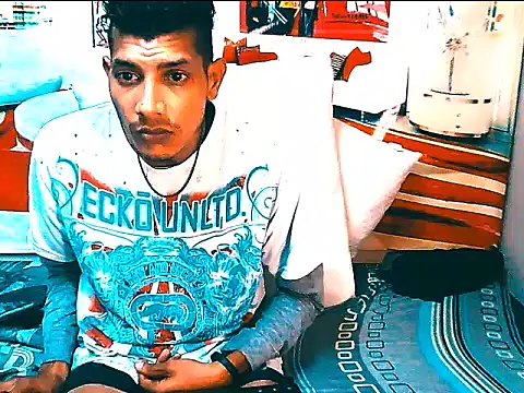 IndianSavageMale Live XXX-chat