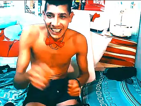 IndianSavageMale Webcam-Show
