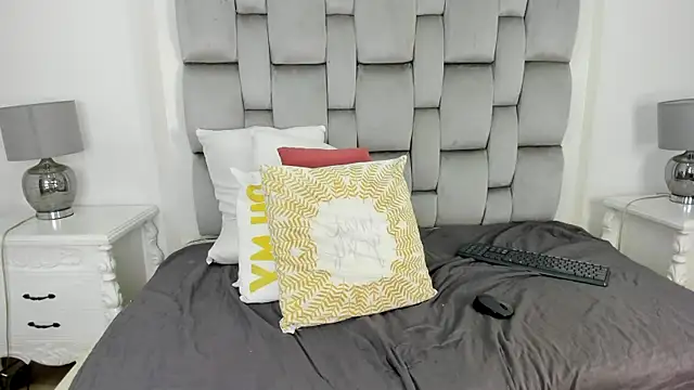 ChikiBom28 Chat XXX live
