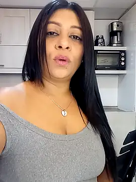 Lashmy111 Chat XXX live
