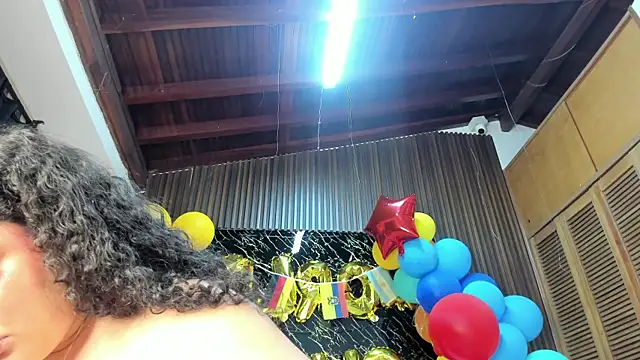 Karla18_ 现场XXX聊天