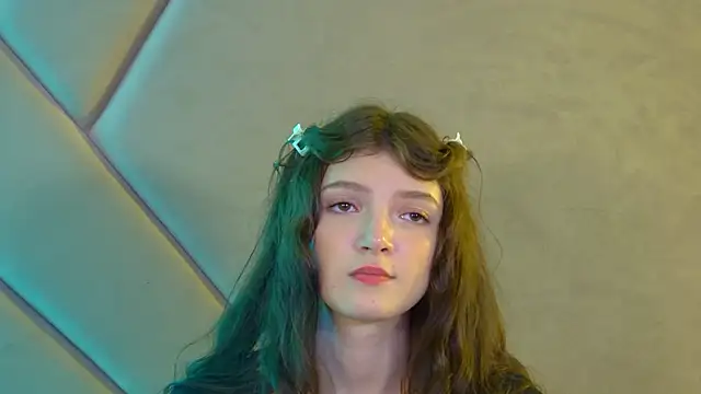 دردشة SophiaProve الجنسية المباشرة