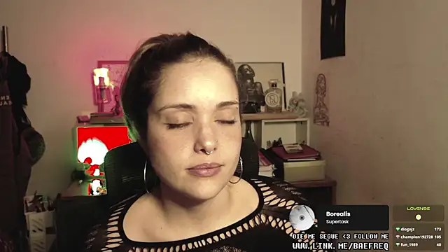 BaeFreq's Live XXX Chat