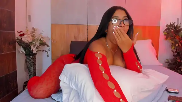 Chat +18 de BellaHarllow ao vivo