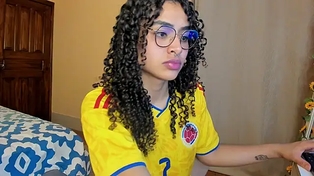 Chat XXX en directo de Keniia_rizz
