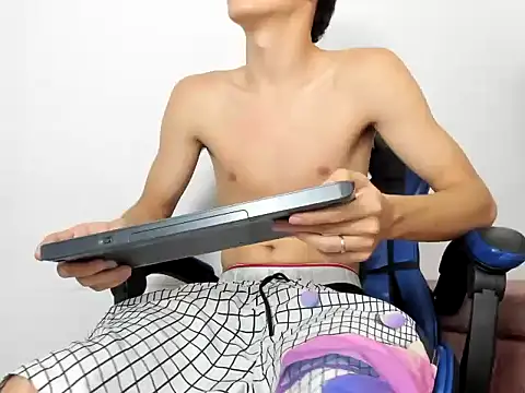 Онлайн чат XXX Steel_jheder
