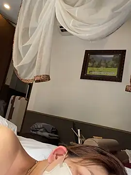 KIRA_kikiのライブXXXチャット