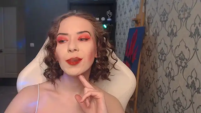 FascinatingEyess' Live XXX Chat