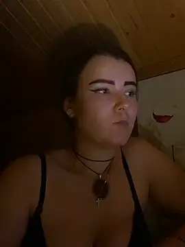 mewKate's Live XXX Chat