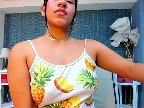 Chat XXX ao vivo de sofhia_lopez
