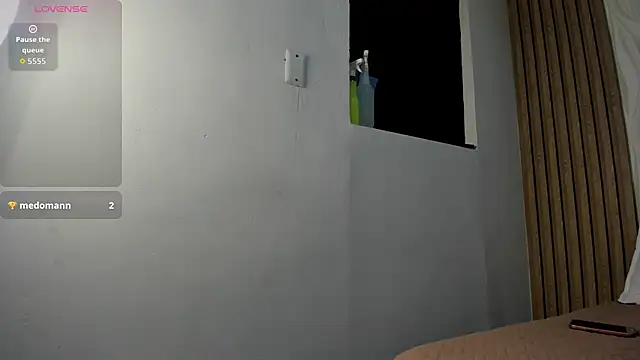 zarablaze03's Live XXX Chat