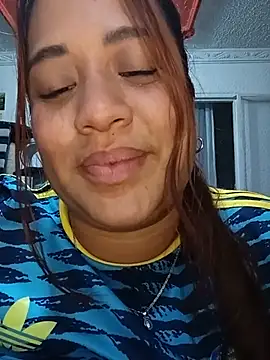 Chatroom XXX en direct de Arya_Gomez