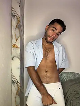 Chat +18 de AlejandroGreco ao vivo