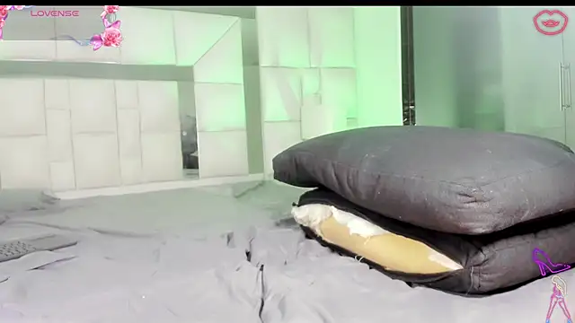Živý XXX chat Silvana_Boyer