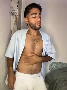 AlejandroGreco 即時 XXX 聊天