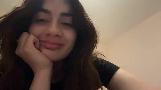 Ledi_Asthik Adlı Modelin Canlı XXX Sohbeti