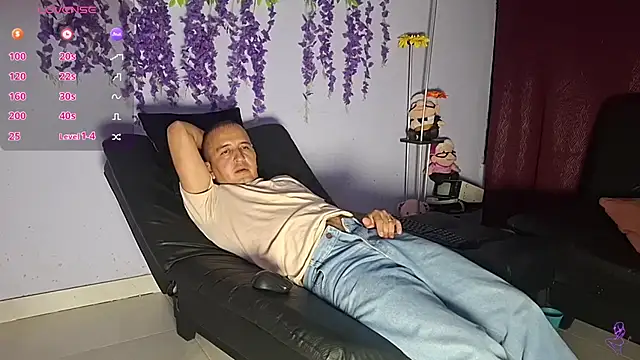 Czat XXX na żywo – GreisyAndHazzan