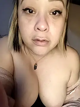 lualviz's Live XXX Chat