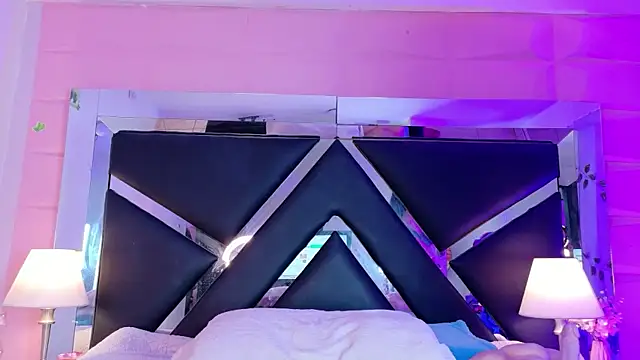 Veronica_Nasty_'s Live XXX Chat