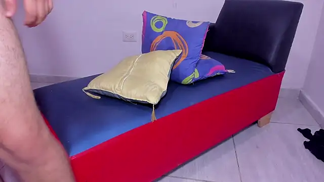 Princepartydemon_HOT Adlı Modelin Canlı XXX Sohbeti