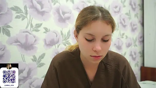 Živý XXX chat Sairallyn