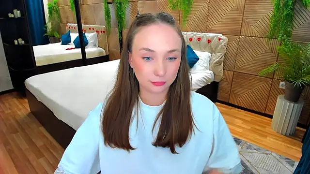 XXX chat uživo modela TrueReincarnation