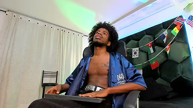 AllexJacob's Live XXX Chat