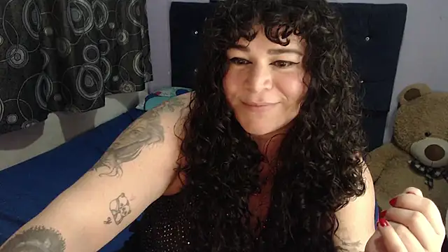 ANGELIQUE_KLANE Adlı Modelin Canlı XXX Sohbeti
