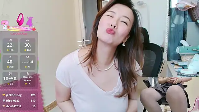 sallycui 现场XXX聊天