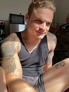 Онлайн чат XXX King_Kev_