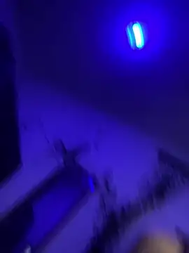 Blueafterdark élő XXX-chatje