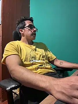Chat +18 de Andy_n_cat ao vivo
