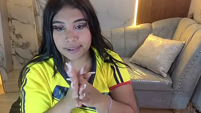 Czat XXX na żywo – Bella_cross_v