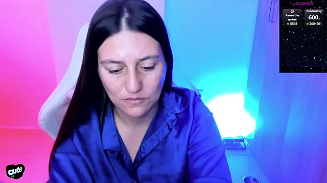 Chat XXX ao vivo de Saskyaa
