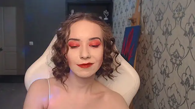 FascinatingEyess' Live XXX Chat