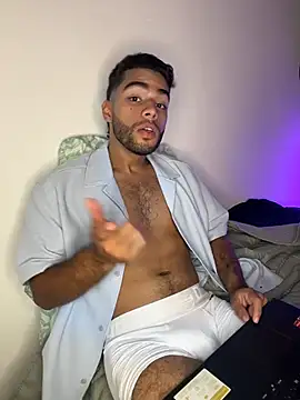 Онлайн чат XXX AlejandroGreco