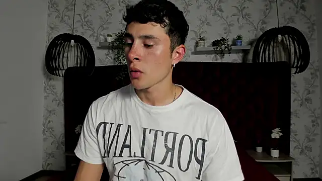 Chat XXX en directo de AustinJones_