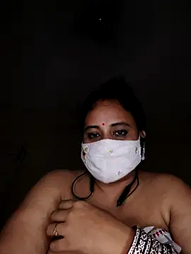 Sheela-Bhabi live XXX chat